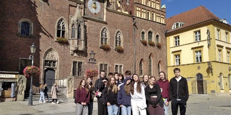 2B we WROCŁAWIU