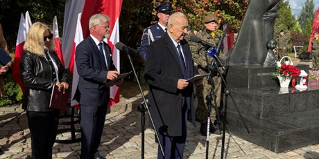 Powiększ grafikę: dni-sybiraka-17-wrzesnia-714480.jpg