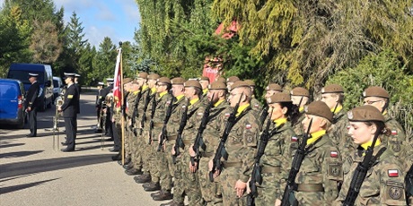 Powiększ grafikę: dzien-sybiraka-639235.jpg