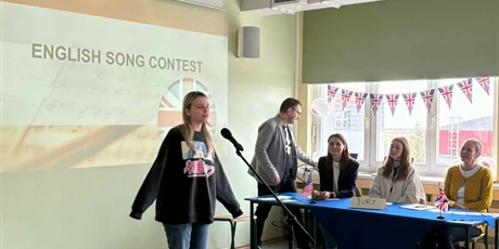 Powiększ grafikę: english-song-contest-693936.jpg
