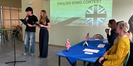 Powiększ grafikę: english-song-contest-693940.jpg