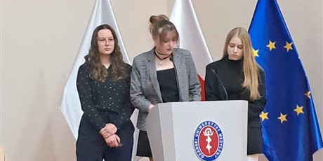 Powiększ grafikę: mlodziezowe-spotkania-z-medycyna-693923.jpg