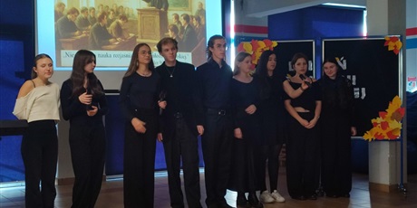 Powiększ grafikę: pamiec-ktora-trwa-652344.jpg