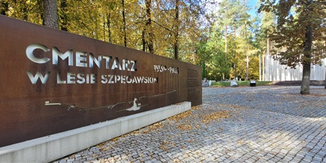 PIESZA WYCIECZKA KLUBU "ALPINO"