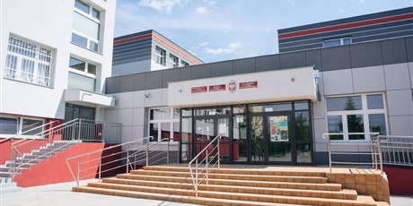 PRZYWRÓCENIE ZAJĘĆ STACJONARNYCH