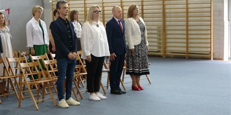 Powiększ grafikę: rozpoczecie-roku-szkolnego-639211.jpg