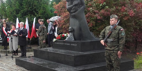 Uroczystość pod pomnikiem Golgoty Wschodu - gdańskie obchody 80. rocznicy sowieckiej agresji na Polskę
